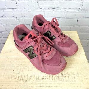 New balance sneakers size 7